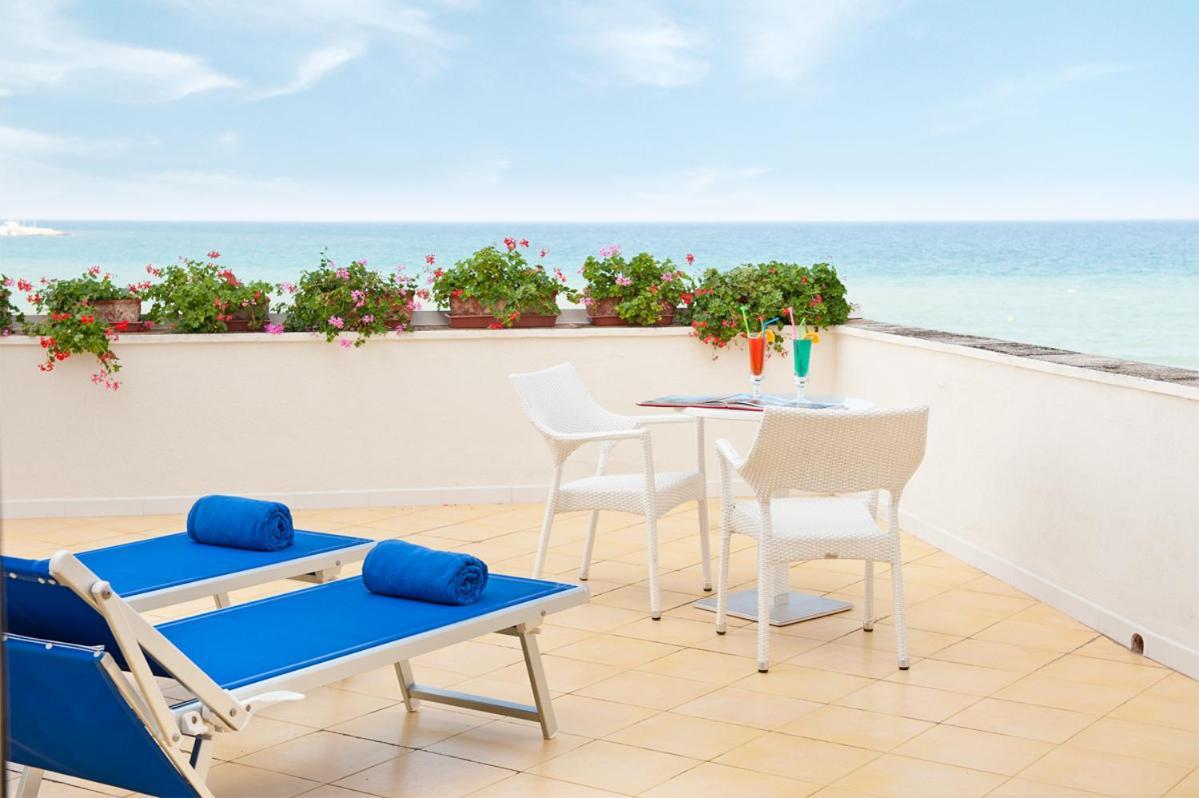 Hotel Del Levante Торре-Канне Экстерьер фото