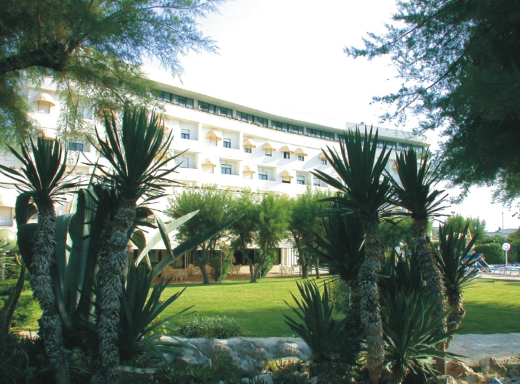 Hotel Del Levante Торре-Канне Экстерьер фото