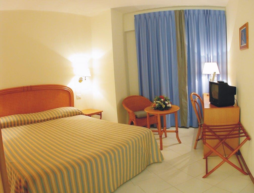 Hotel Del Levante Торре-Канне Экстерьер фото